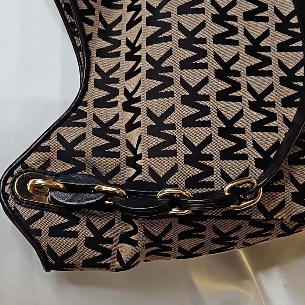MICHAEL Michael Kors Signature Shoulder Bag Black/Brown NWT - Picture 4 of 14